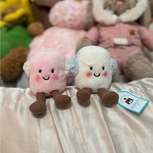 BNWT Jellycat Amuseables Toastie Marshmallow pink and white